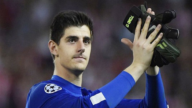 Số áo Courtois tại Atletico Madrid và Chelsea